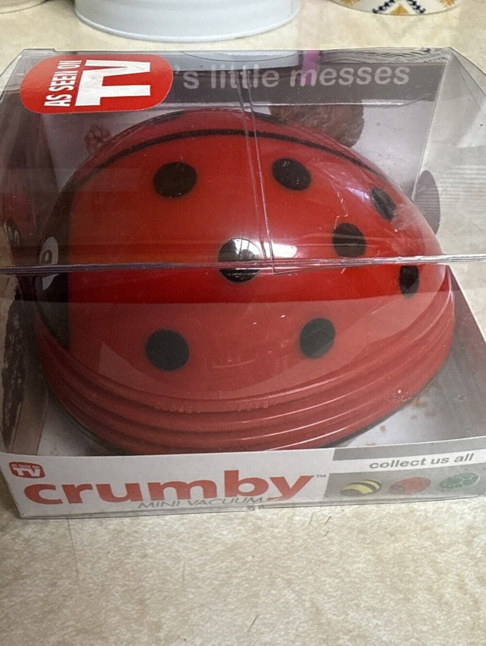 new Crumby Red Lady Bug Mini Vac NWT
